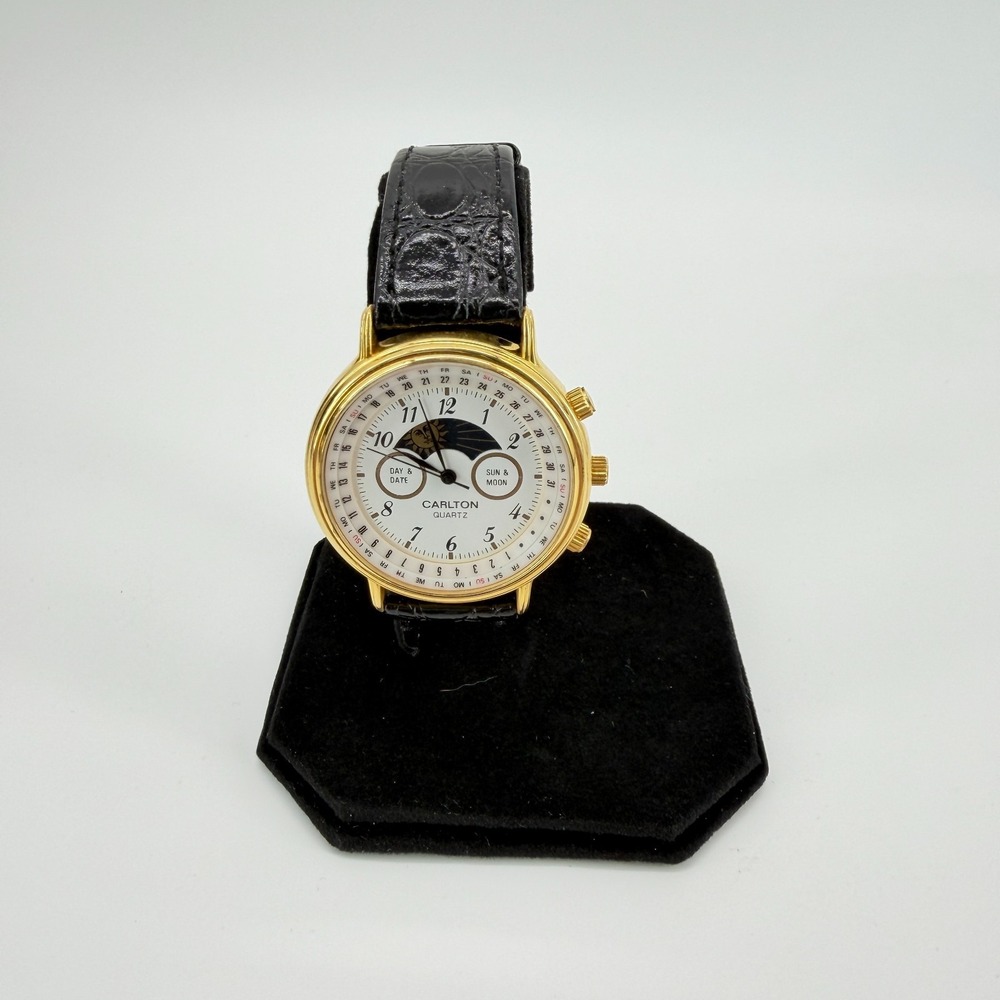 Vintage Carlton Quartz Sun & Moon Day/Date Analog Watch Black Leather Strap